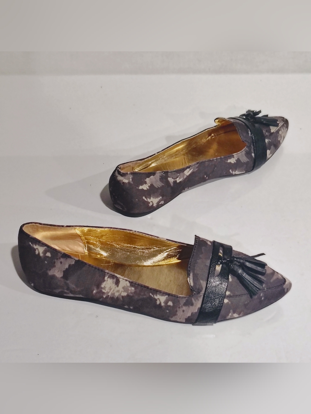 Liliana Black and Gray Tie-Dye Pointed Toe Tassel Flats Size 8.5M